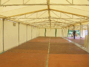 Parquet sous chapiteau